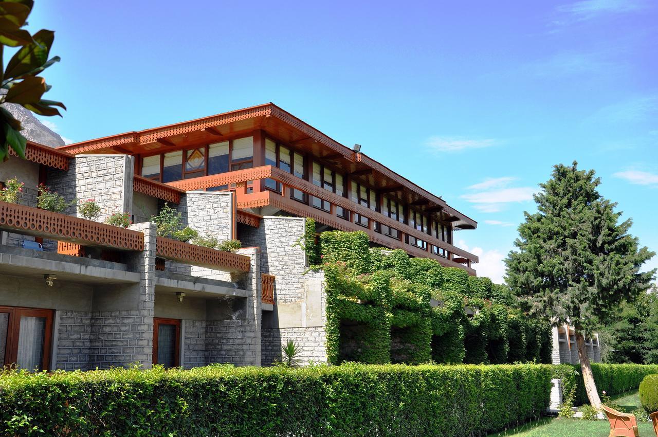 Gilgit Serena Hotel ภายนอก รูปภาพ