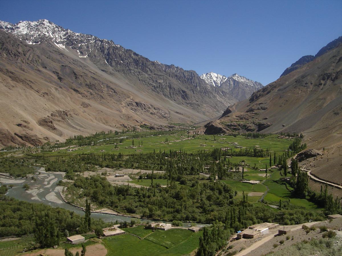 Gilgit Serena Hotel ภายนอก รูปภาพ