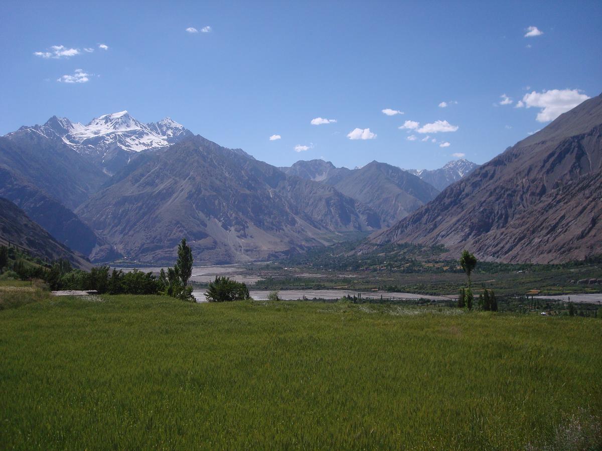 Gilgit Serena Hotel ภายนอก รูปภาพ